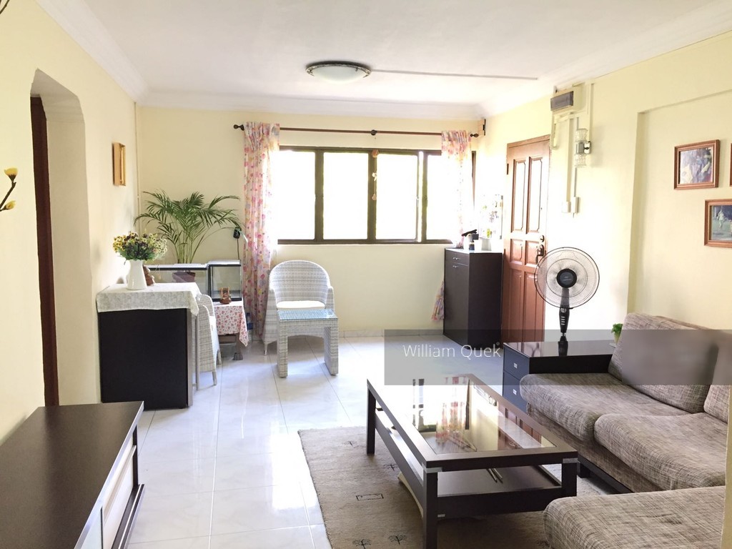 Hougang Avenue 1 thumbnail photo